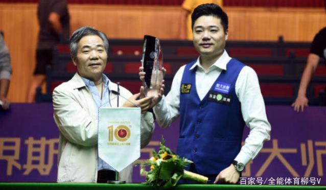 这对她的长 这对她的长